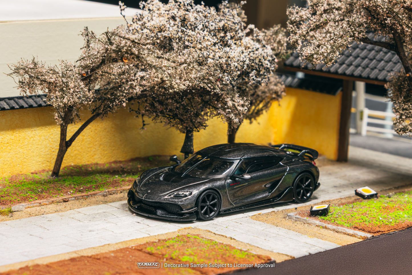 (Pre-Order) (T64G-TL053-GY) Koenigsegg Gemera Grey