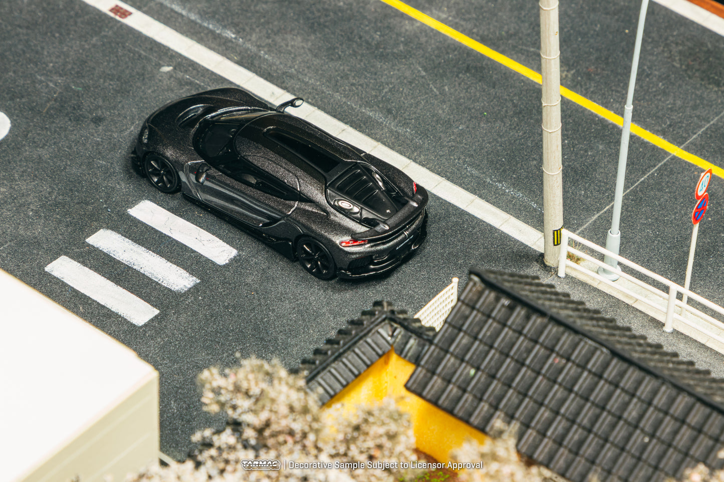 (Pre-Order) (T64G-TL053-GY) Koenigsegg Gemera Grey