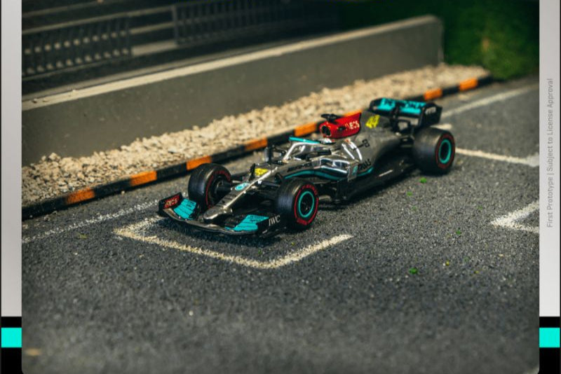 (Pre-Order) (T64G-F037-LV) Mercedes-AMG F1 W12 E Performance