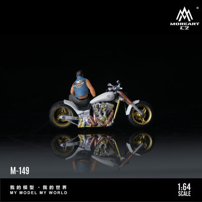 (Pre-Order) (MO222149) Harley White with figurine