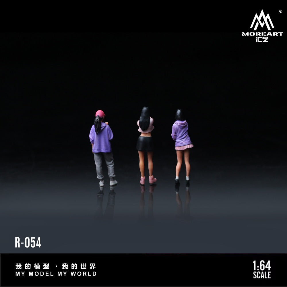 (Pre-Order) (MO223054) Playful Girl Figure Set