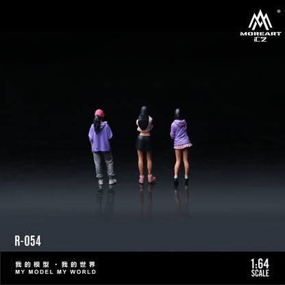 (Pre-Order) (MO223054) Playful Girl Figure Set