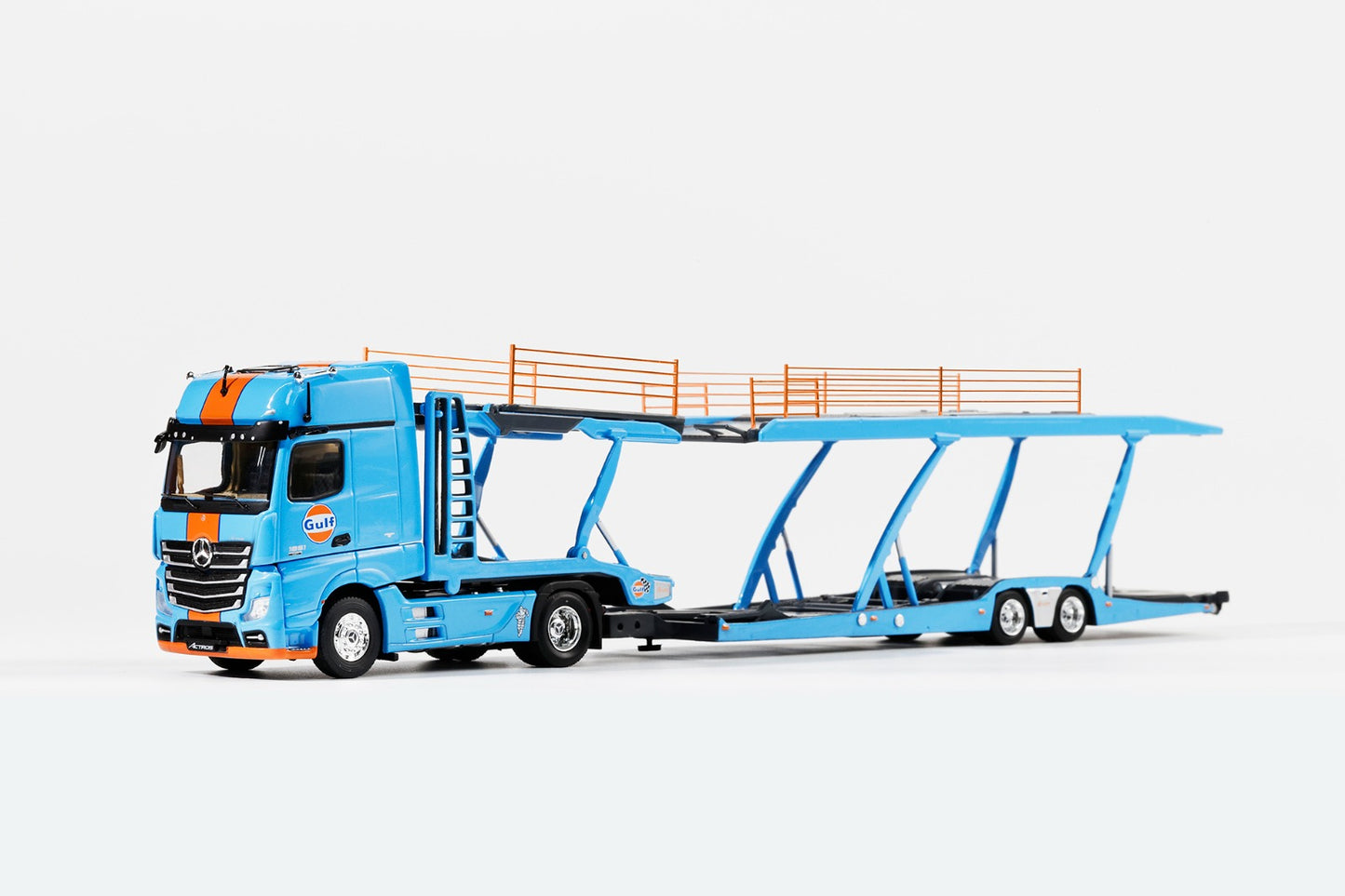 (Pre-Order) (KS-069-619) Mercedes Actros Gulf