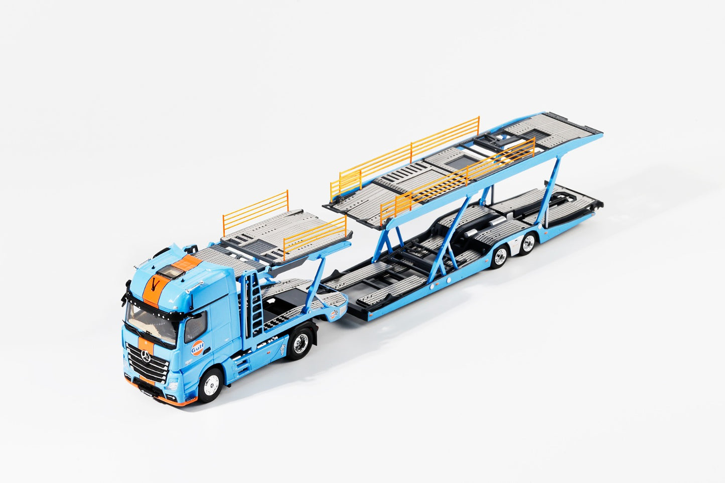 (Pre-Order) (KS-069-619) Mercedes Actros Gulf