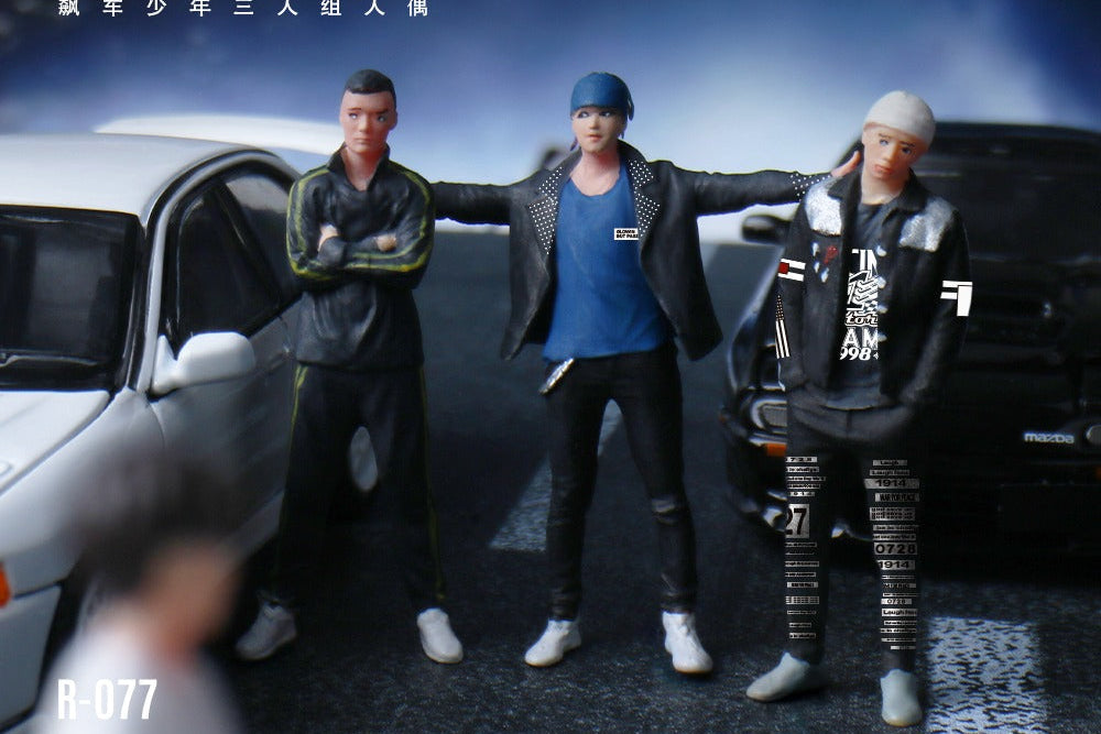 (Pre-Order) (MO223077) Racing Teenage Gang Figurine