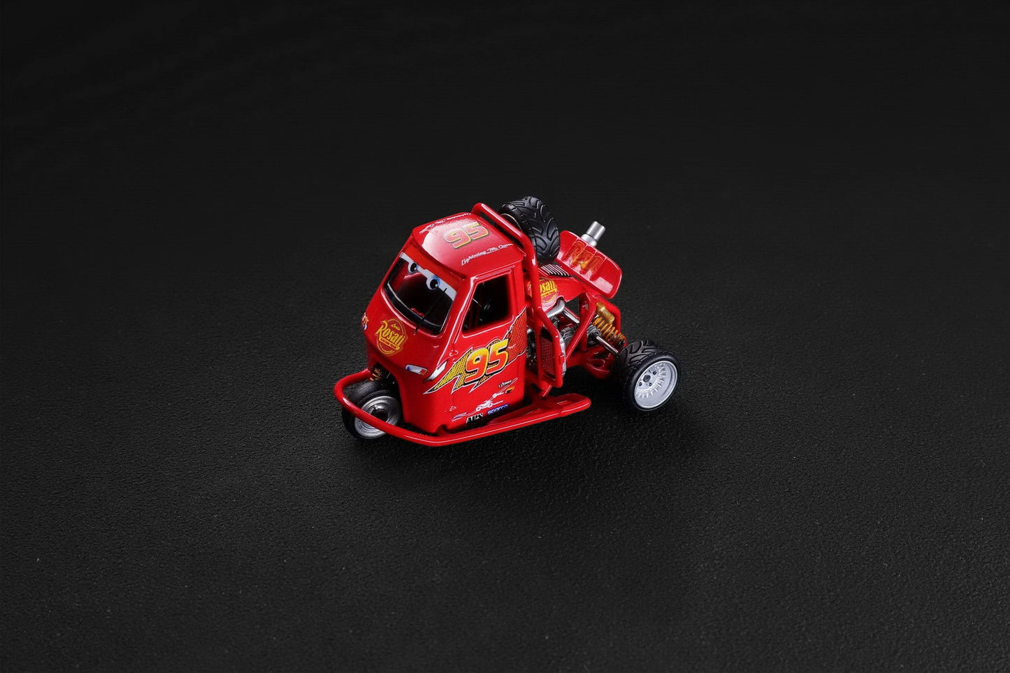 (Pre-Order) Liberty 64- Piaggio Ape Tuning (McQueen Livery)