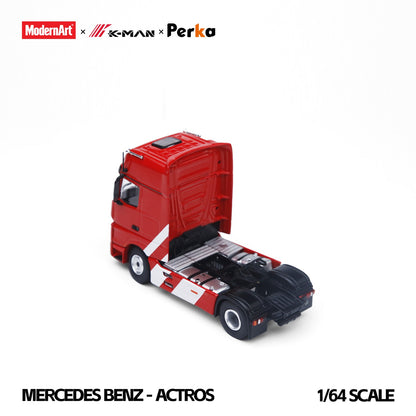 (Pre-Order) (MD801001) Mercedes Actros Komman race service vehicle