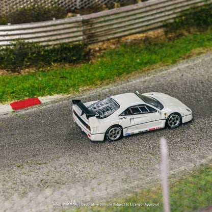(T64R-076-WH) Ferrari F40 Lightweight White