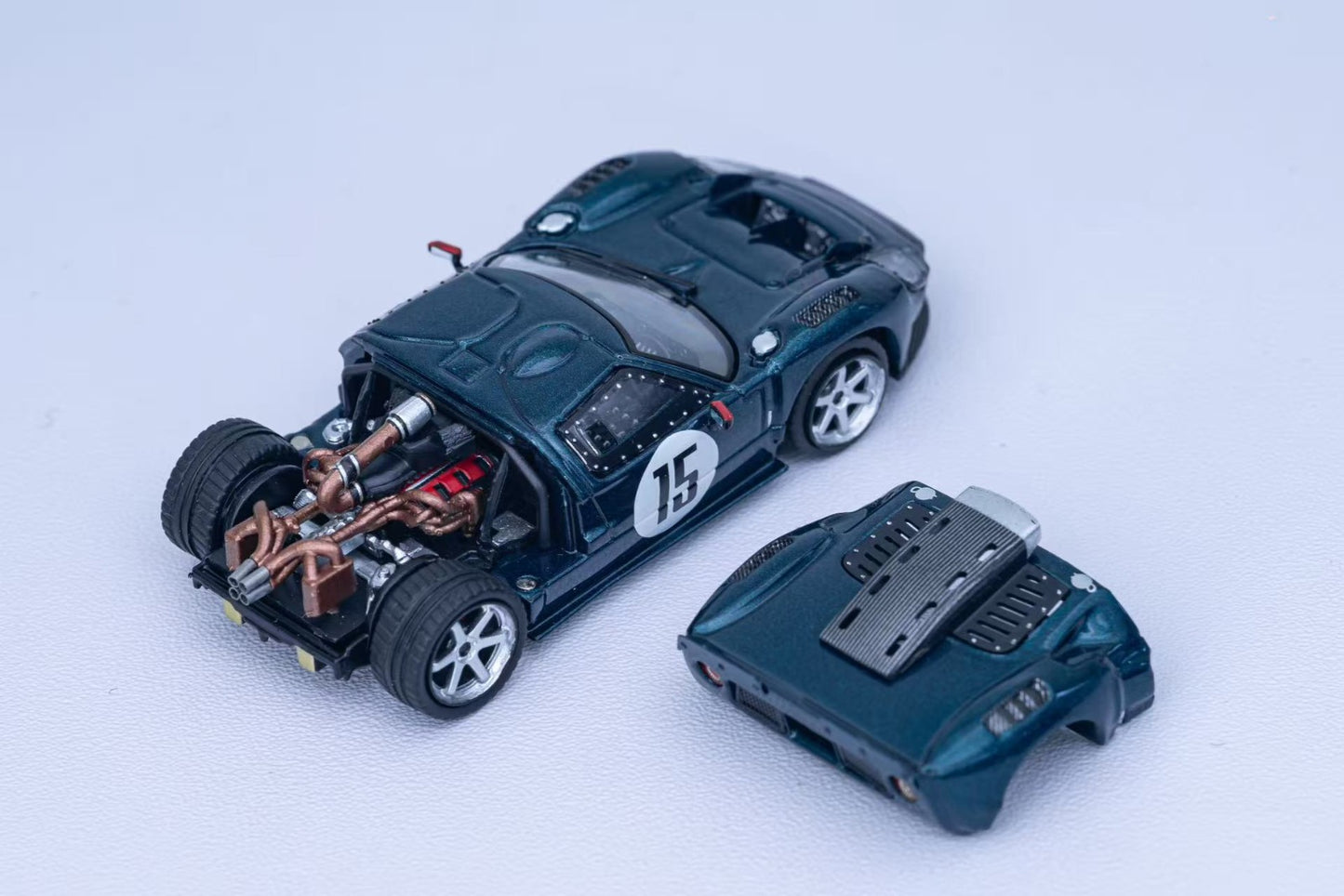 (Pre-Order) Rhino Model - 1966 Ford GT40 Mark 1  Restomod ( 2 Variations )