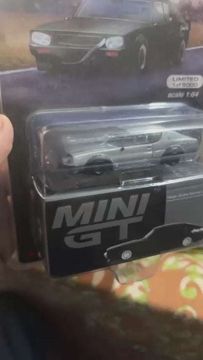 (MGT00655-MJ) - Nissan Skyline Kenmeri Liberty Walk Matt Black (Blister/Mijo Exclusive version) (CHASE)