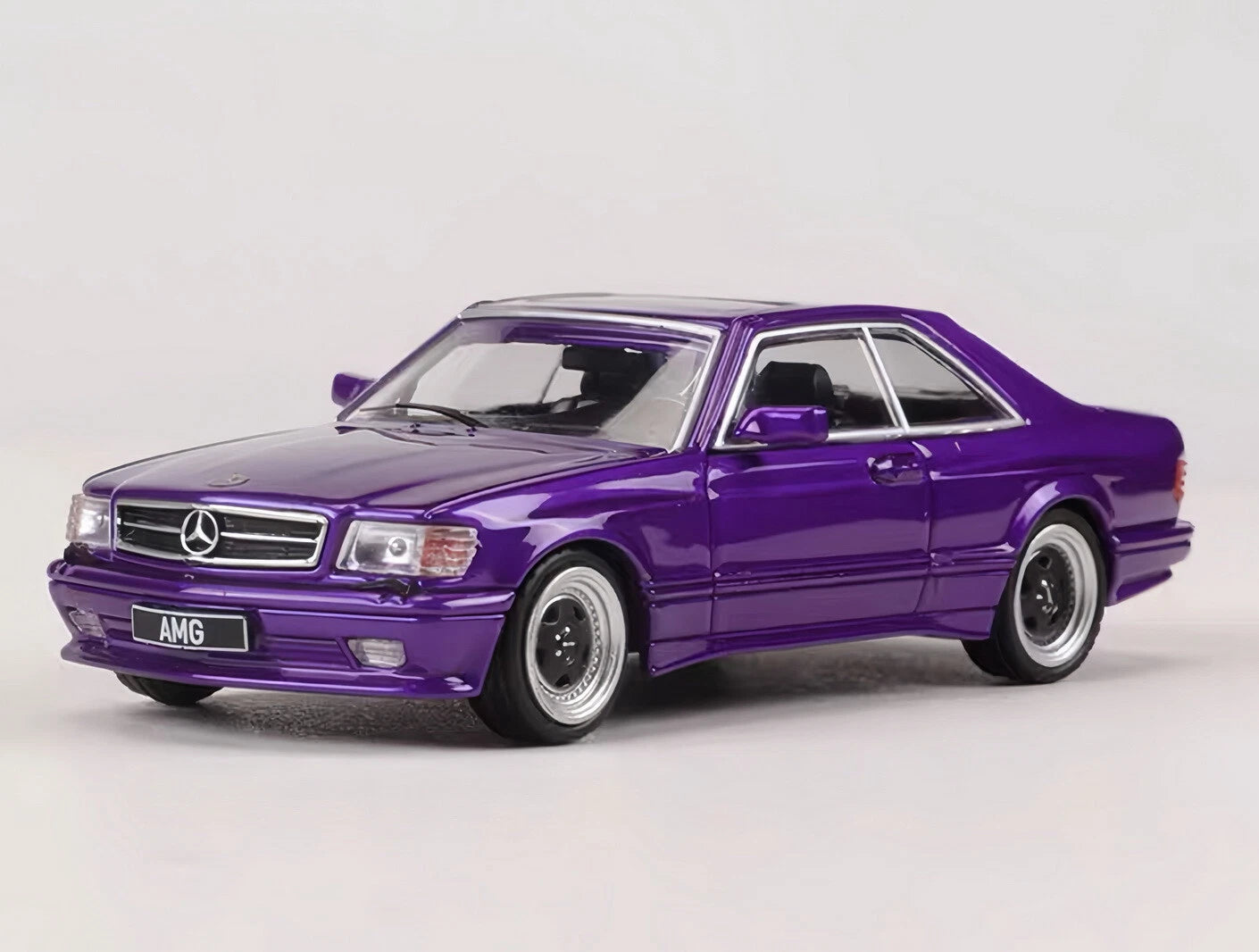 RHINO MODEL - Mercedes-Benz 560 SEC AMG (Purple)