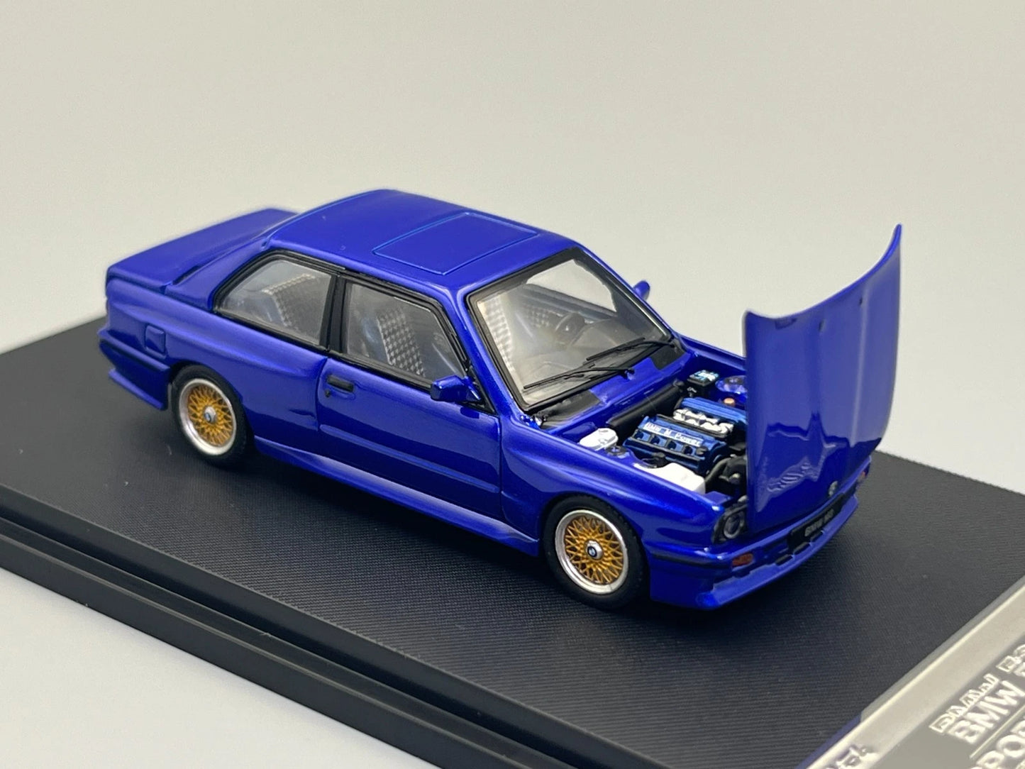 MORTAL MODEL - BMW E30 M3 SPORT EVOLUTION (BLUE)