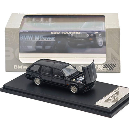 Mortal Model - BMW E30 TOURING (Black)